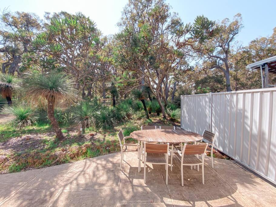 Wren Studio - Private One-Bedroom Studio Nestled In Bushland Yallingup Bagian luar foto